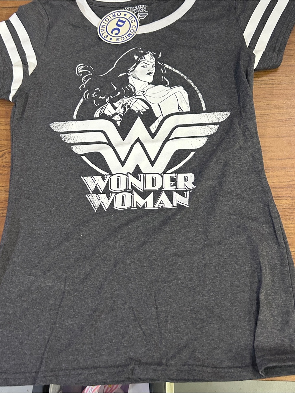 DC Comics Wonder Woman Short Sleeve Tee - Charcoal Gray & White